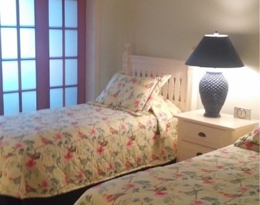 6520 Valen Way - Photo Thumbnail 13