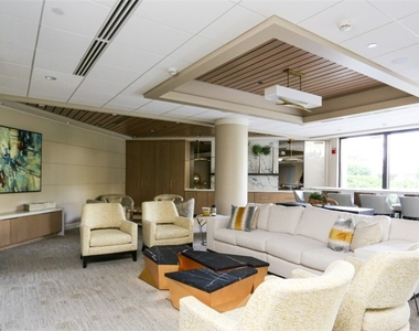 4551 Gulf Shore Boulevard N - Photo Thumbnail 38