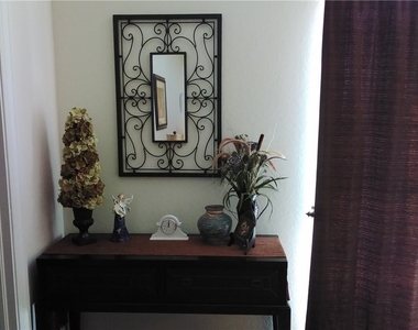 5076 Annunciation Circle - Photo Thumbnail 21
