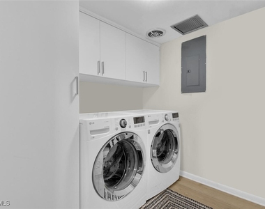 222 Harbour Drive - Photo Thumbnail 23