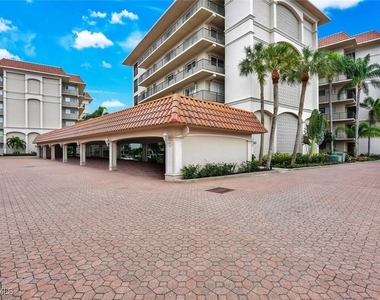 222 Harbour Drive - Photo Thumbnail 37