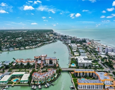 222 Harbour Drive - Photo Thumbnail 35