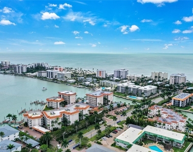 222 Harbour Drive - Photo Thumbnail 31