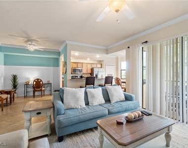 9727 Acqua Court - Photo Thumbnail 4