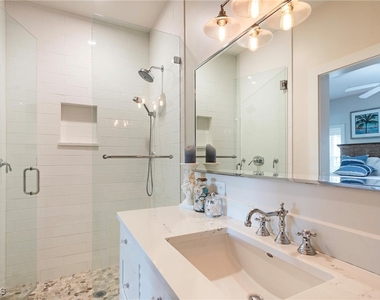 491 17th Avenue S - Photo Thumbnail 19