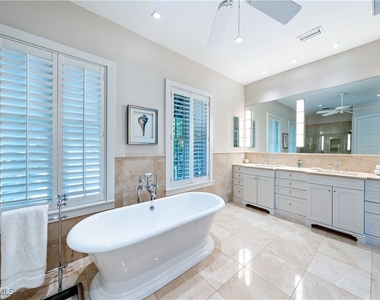 491 17th Avenue S - Photo Thumbnail 12
