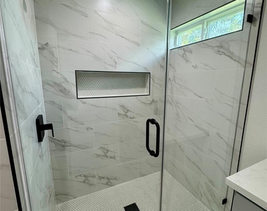 7322 Laredo Street - Photo Thumbnail 10