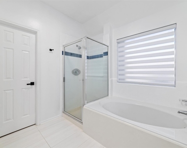 20415 Longspring Drive - Photo Thumbnail 17