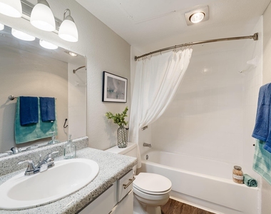 8701 Town Park Drive - Photo Thumbnail 18