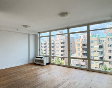 3440 Guider Ave - Photo Thumbnail 4
