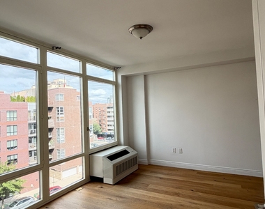 3440 Guider Ave - Photo Thumbnail 6