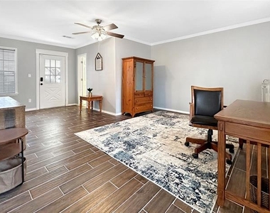 503 S Arizona Drive - Photo Thumbnail 8