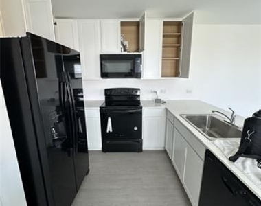 812 Sandhill Crane Lane - Photo Thumbnail 8