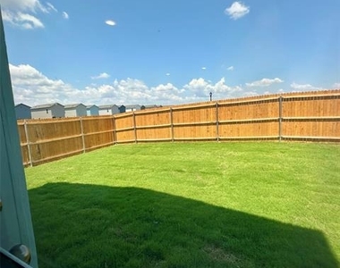 812 Sandhill Crane Lane - Photo Thumbnail 29