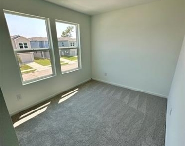 812 Sandhill Crane Lane - Photo Thumbnail 22