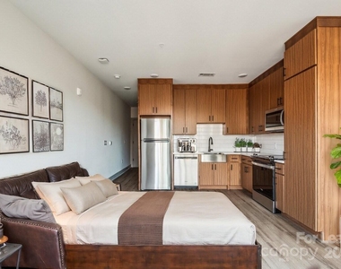 1028 Stitch Bend Way - Photo Thumbnail 23
