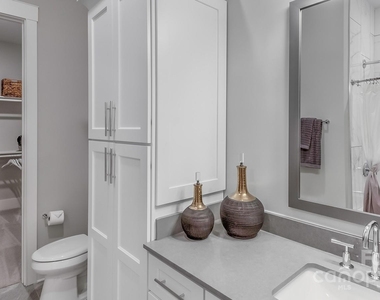 2426 Vail Avenue - Photo Thumbnail 24