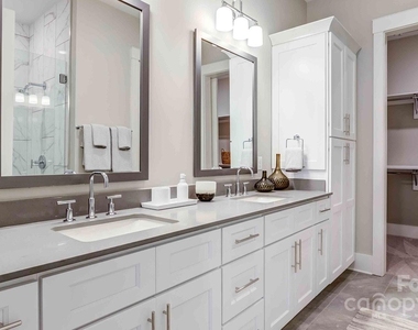 2426 Vail Avenue - Photo Thumbnail 12