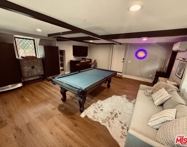 530 Hawthorn Road - Photo Thumbnail 17