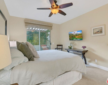 78225 Cabrillo Lane - Photo Thumbnail 11