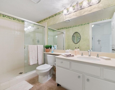 41484 Woodhaven Drive Drive W - Photo Thumbnail 6