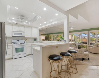41484 Woodhaven Drive Drive W - Photo Thumbnail 18