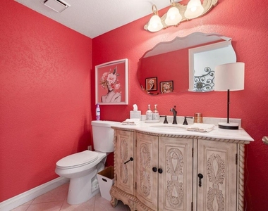 41484 Woodhaven Drive Drive W - Photo Thumbnail 7
