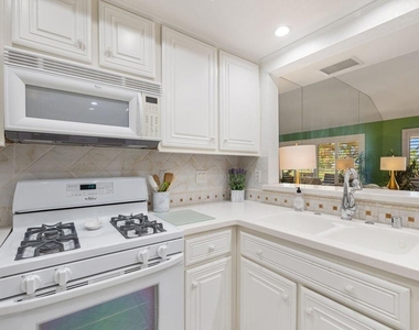 41484 Woodhaven Drive Drive W - Photo Thumbnail 19
