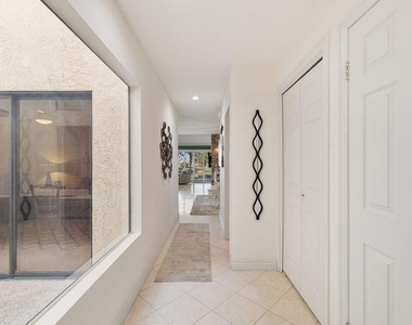 41484 Woodhaven Drive Drive W - Photo Thumbnail 16