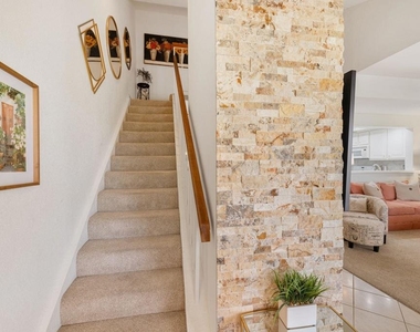 41484 Woodhaven Drive Drive W - Photo Thumbnail 10