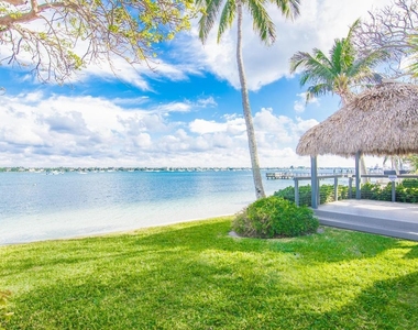 5600 N Flagler Drive - Photo Thumbnail 36