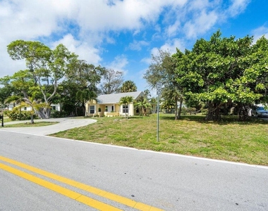 727 S Lake Drive - Photo Thumbnail 35