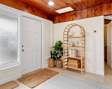 727 S Lake Drive - Photo Thumbnail 26