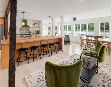 24 Cove Road - Photo Thumbnail 6