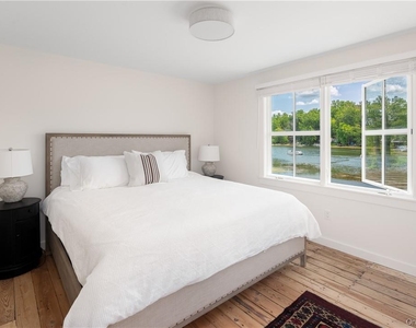 24 Cove Road - Photo Thumbnail 18