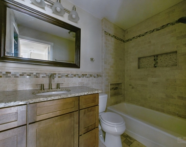 2529 Rio Grande St - Photo Thumbnail 16