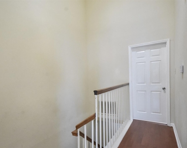 2529 Rio Grande St - Photo Thumbnail 18
