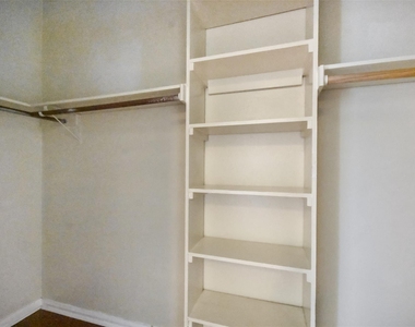 2529 Rio Grande St - Photo Thumbnail 17