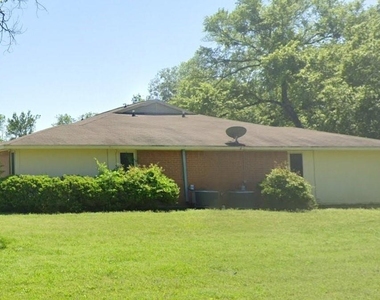 920 E Sumpter - Photo Thumbnail 4