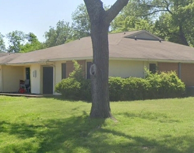 920 E Sumpter - Photo Thumbnail 3