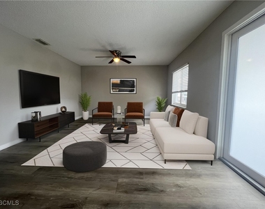 639 Se 13th Avenue - Photo Thumbnail 1