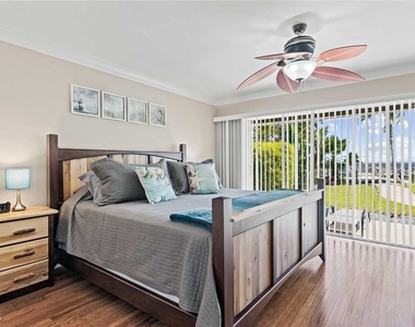 252 Bayshore Drive - Photo Thumbnail 12