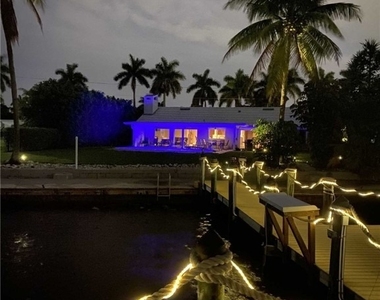 252 Bayshore Drive - Photo Thumbnail 27