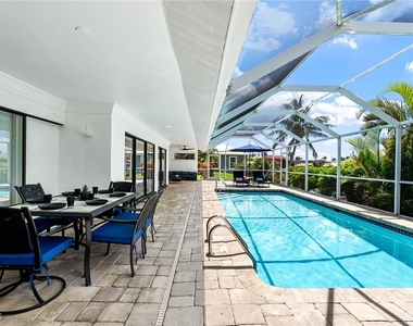 2328 Se 27th Street - Photo Thumbnail 19