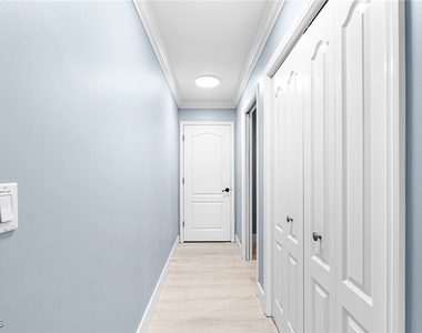 2328 Se 27th Street - Photo Thumbnail 34