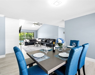 2328 Se 27th Street - Photo Thumbnail 26