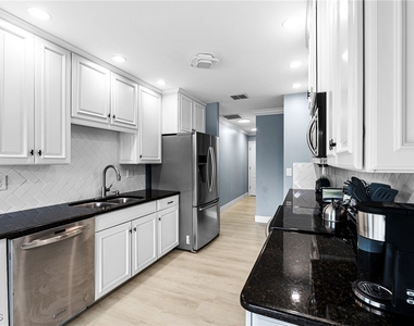 2328 Se 27th Street - Photo Thumbnail 28