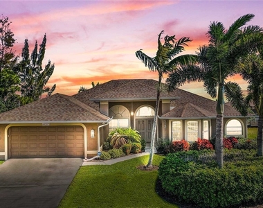 4131 Sw 17th Place - Photo Thumbnail 3