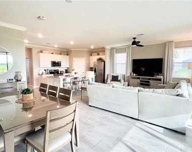 19824 Beechcrest Place - Photo Thumbnail 1