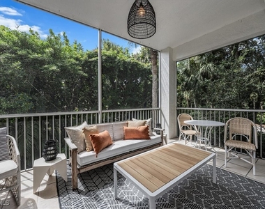 700 Bentwater Circle - Photo Thumbnail 13